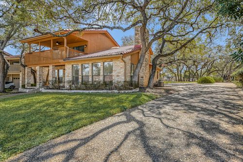 105 Crescent Blf, Lakeway, TX, 78734-3458 | Card Image