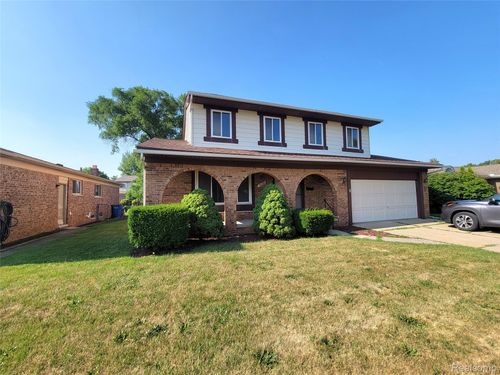 14155 Martin Rd, Warren, MI, 48088-6327 | Card Image