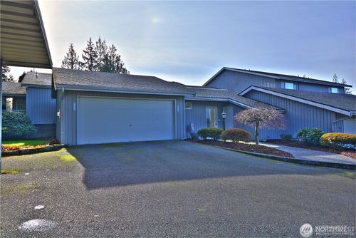 16-6928 Woodlands Way, Arlington, WA, 98223-7402 | Card Image