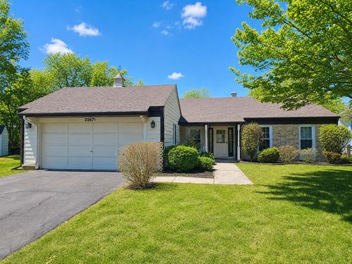 2267 Norwich Ct, Naperville, IL, 60565-3102 | Card Image