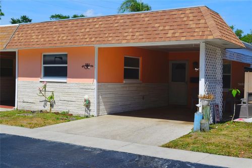 331 Sky Loch Dr W, DUNEDIN, FL, 34698-8148 | Card Image