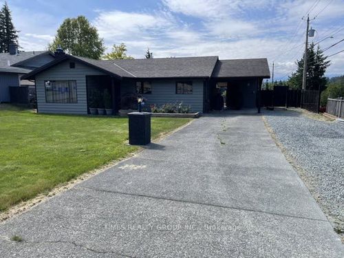 493 Summit Cres, Campbell River, BC, V9W6S4 | Card Image