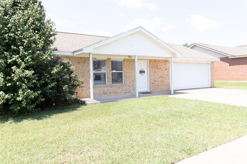 306 Kathy Ln, Granbury, TX, 76049-7477 | Card Image