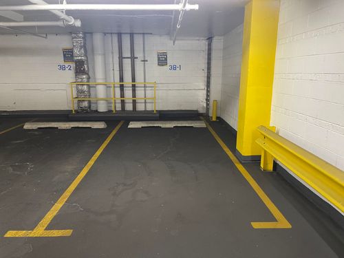 3b-1-111 E Chestnut St, CHICAGO, IL, 60611-2051 | Card Image