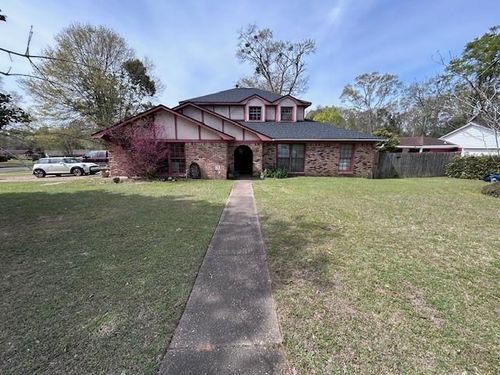 2592 Wagon Tongue Dr, Mobile, AL, 36695-3757 | Card Image