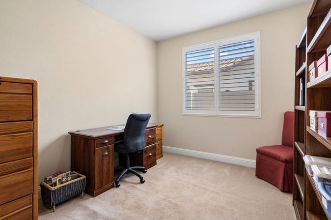 2476 Chimney Point Ln, House other with 2 bedrooms, 2 bathrooms and null parking in Manteca CA | Image 9