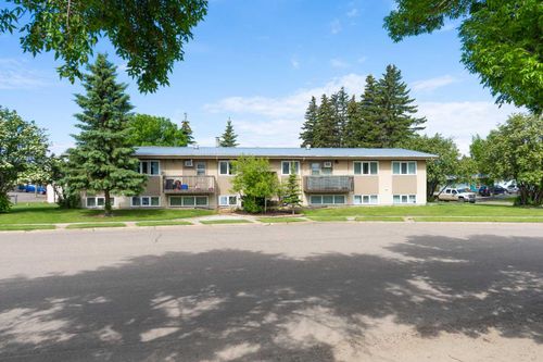 1-8-4504 56a Ave, Lloydminster, AB, T9V1A1 | Card Image