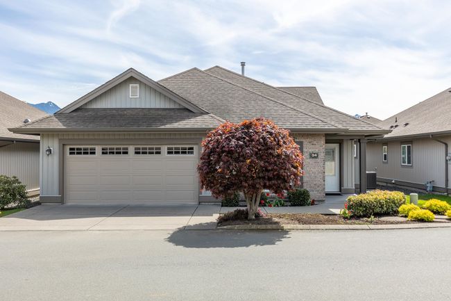 34 - 45752 Stevenson Road, Townhouse with 3 bedrooms, 2 bathrooms and 4 parking in Chilliwack BC | Image 1
