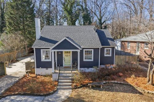 1319 Seminole Dr, Greensboro, NC, 27408-8619 | Card Image