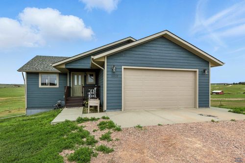 15529 Lonesome Dove St, Box Elder, SD, 57719-8139 | Card Image