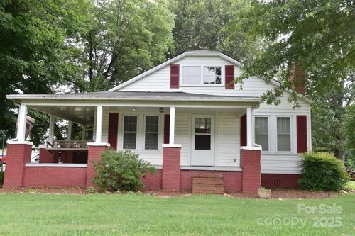 4143 E Maiden Rd, Maiden, NC, 28650-9661 | Card Image