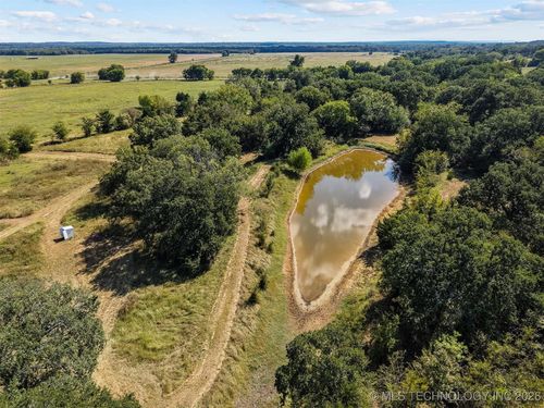 13850 Tucks Ferry Rd, Marietta, OK, 73448-8600 | Card Image