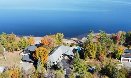 3886 Armitage Ave, Dunrobin, ON, K0A1T0 | Card Image