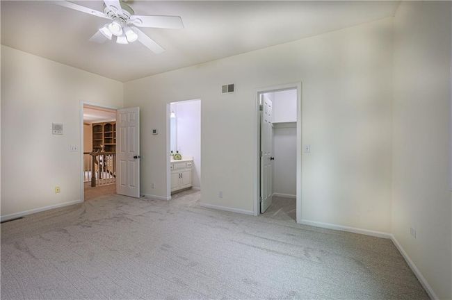 2nd Bedroom with Walk in Closet and Jack/Jill Bathroom | Image 28