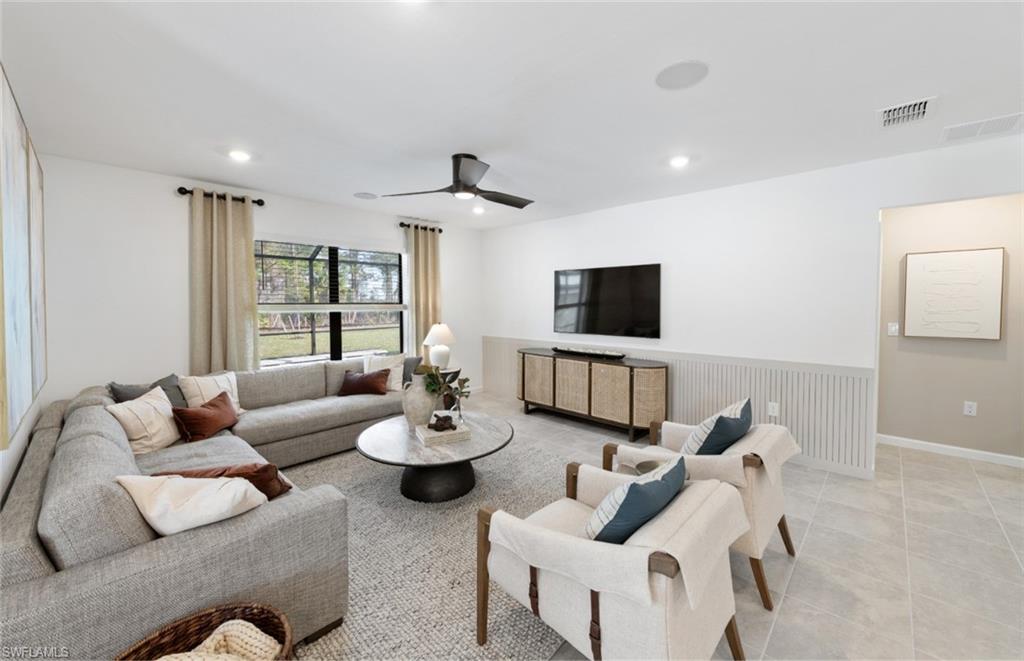Residential Lease in LABELLE 3