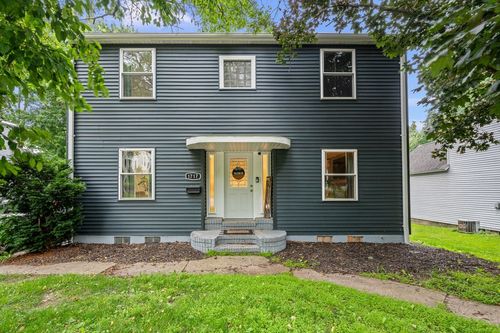 1717 N 3rd St, Clinton, IA, 52732-2640 | Card Image