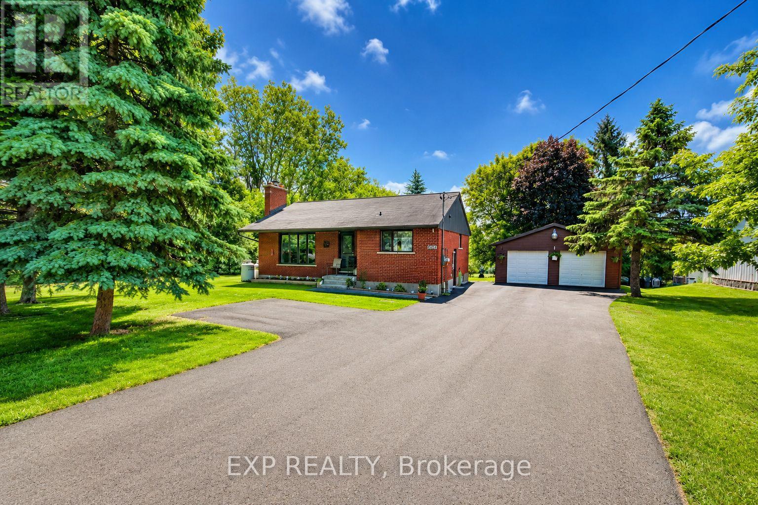 Residential in Ottawa