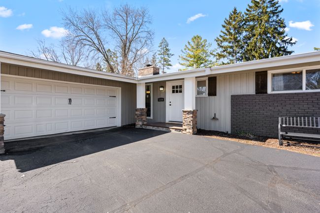 1329 Glendale Ave, House other with 3 bedrooms, 2 bathrooms and null parking in Saginaw MI | Image 5