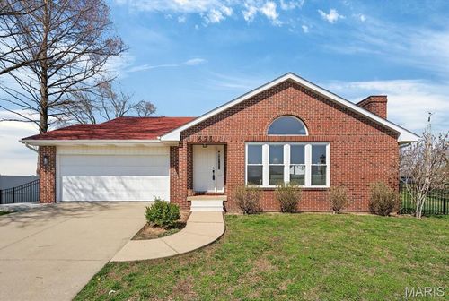 625 Christopher Ln, New Baden, IL, 62265-2002 | Card Image