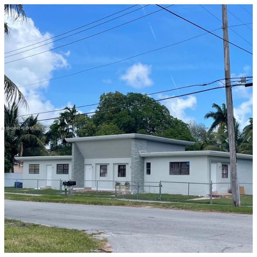 3-1301 Ne 110th St, Miami, FL, 33161-7463 | Card Image