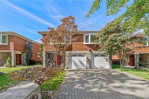 8506 Narrows Ave, Brooklyn, NY, 11209-4218 | Card Image