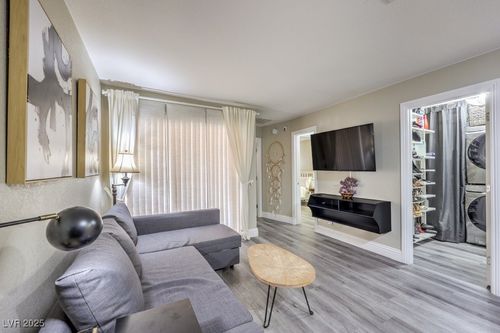 c-445 N Lamb Blvd, Las Vegas, NV, 89110-3497 | Card Image