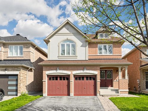 84 Lewis Honey Dr, Aurora, ON, L4G0J3 | Card Image