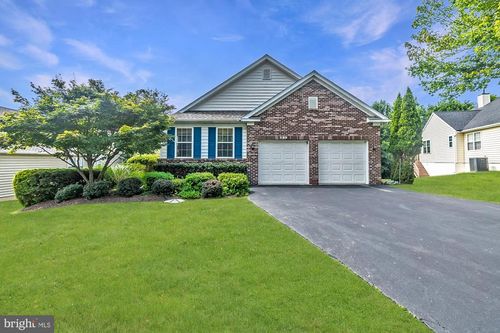 209 Kendig Ln, COATESVILLE, PA, 19320-3395 | Card Image