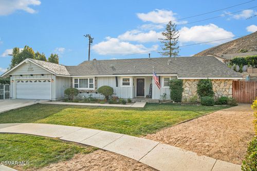 60 Marvin Ct, Simi Valley, CA, 93065-4042 | Card Image
