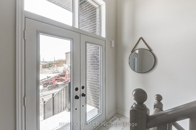 1274 Talisman Manor, House other with 4 bedrooms, 5 bathrooms and 2 parking in Pickering ON | Image 4