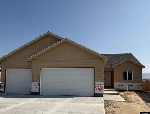 4763 Buffalo Meadows Way, Mills, WY, 82644-5190 | Card Image