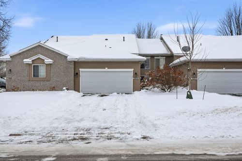 3909 93rd Ave N, Brooklyn Park, MN, 55443-1724 | Card Image