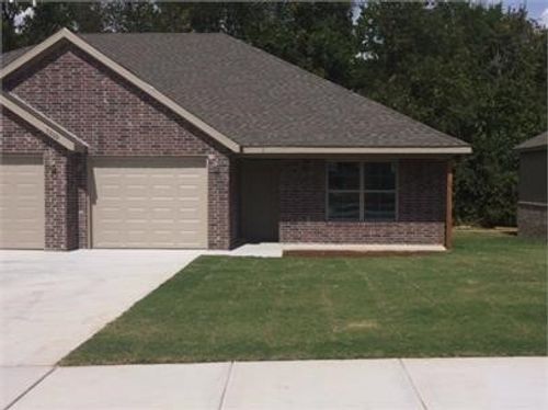 1-3100 Sw Amberwood Ave, Bentonville, AR, 72713-8235 | Card Image