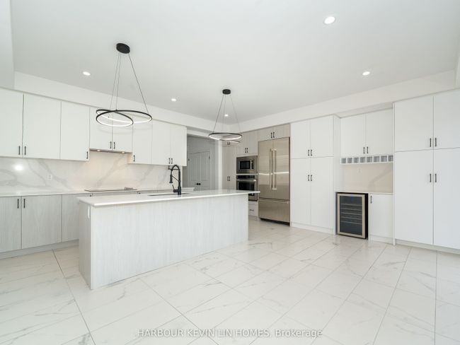 9080 Woodbine Ave, House attached with 3 bedrooms, 3 bathrooms and 1 parking in Markham ON | Image 18