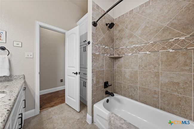 4067 Pecan Mdw, House other with 4 bedrooms, 4 bathrooms and null parking in Belton TX | Image 32