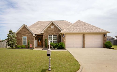 121 Sullivan Rd, Muscle Shoals, AL, 35661-3781 | Card Image
