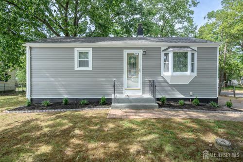 70 Gordon Avenue, Old Bridge, NJ, 08857 | Card Image