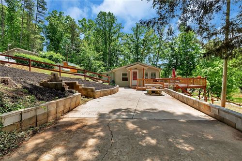 110 Lakeshore Ln, Seneca, SC, 29678-5320 | Card Image