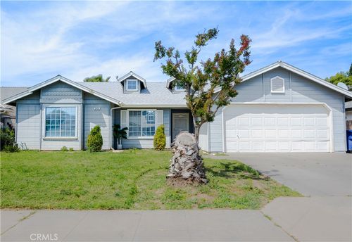 5430 W Fedora Ave, Fresno, CA, 93722-7149 | Card Image