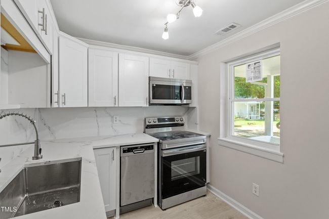2705 Crest St Apt 3 [2353388]_20 | Image 8