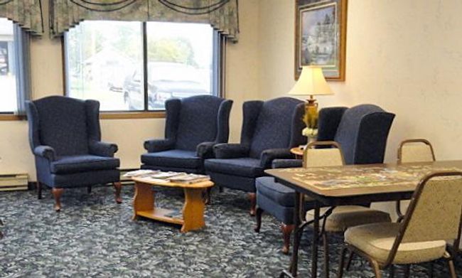 GL Community Room.jpg | Image 9