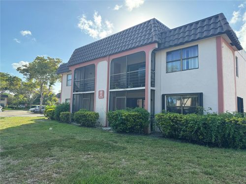 14-861 Ne 207th Ln, Miami, FL, 33179-1948 | Card Image