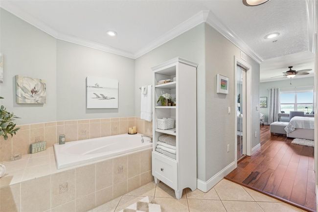 APT-2501 - 425 150 Th Ave, Condo with 3 bedrooms, 2 bathrooms and null parking in MADEIRA BEACH FL | Image 31