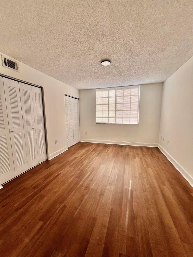APT-105 - 1701 Village Blvd, Condo with 1 bedrooms, 1 bathrooms and null parking in West Palm Beach FL | Image 13