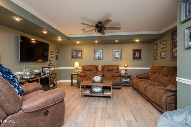 136 Landon Dr, House other with 3 bedrooms, 3 bathrooms and null parking in Mount Carmel TN | Image 44