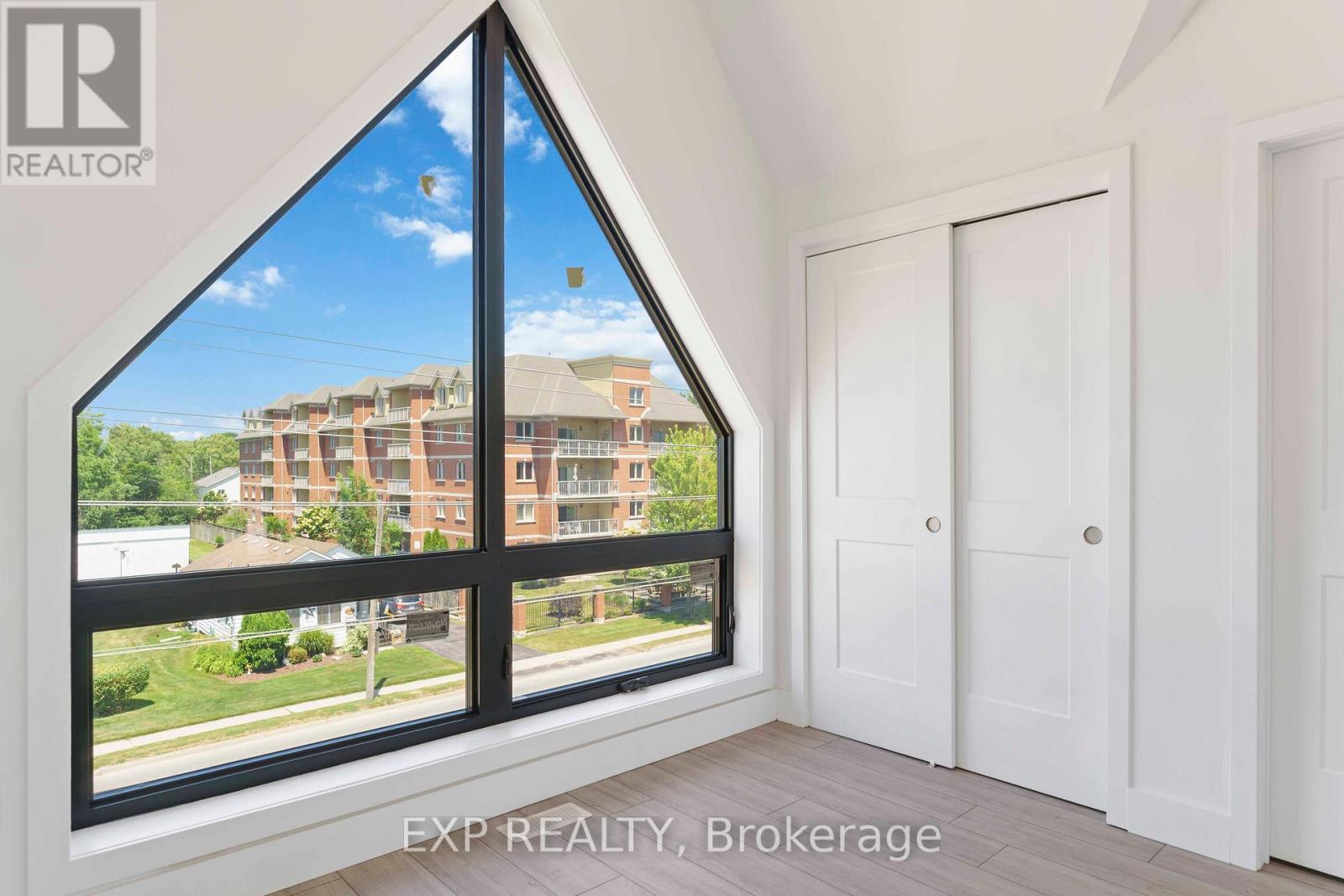 Residential Lease in Niagara Falls (Oldfield) 2