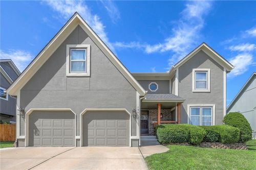 19012 E 34th St S, Independence, MO, 64057-3352 | Card Image