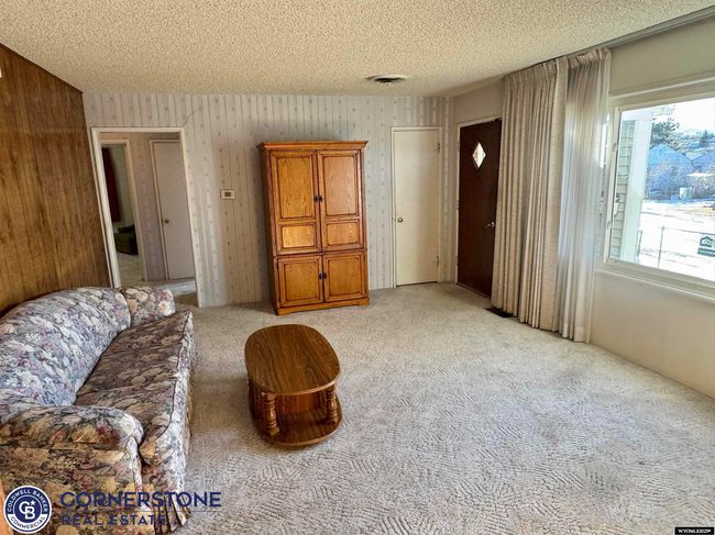 1819 S Washington St, House other with 3 bedrooms, 1 bathrooms and null parking in Casper WY | Image 7