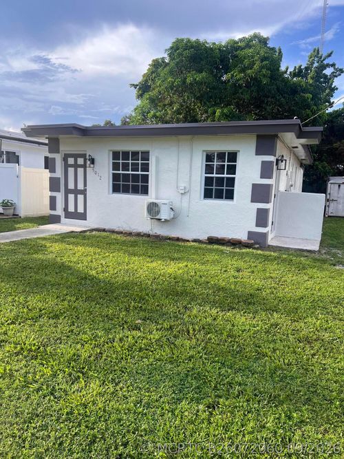 5012 Sw 22nd St, West Park, FL, 33023-3222 | Card Image