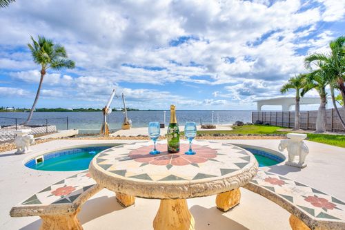 1607 Sunrise Dr, Big Pine Key, FL, 33043-5007 | Card Image